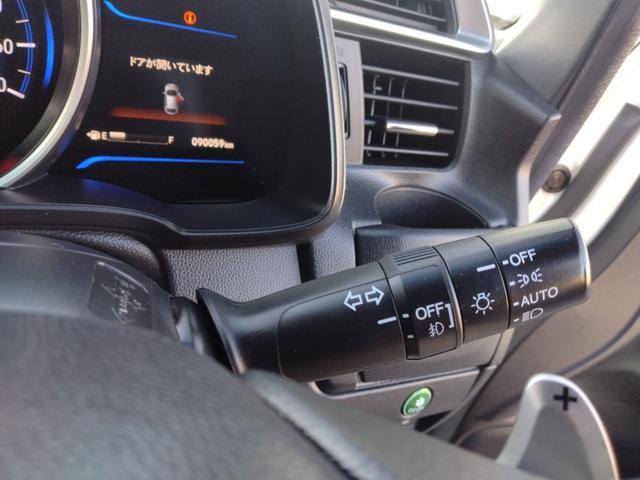 フィットハイブリッド Sパッケージ LEDヘットライト メモリナビ DVD再生 BTオーディオ ワンセグテレビ ナビTV リアカメラ クルコン Wエアバック Dレコ ETC付 イモビライザー オートライト 衝突安全ボディ 電動格納ミラー(61枚目)