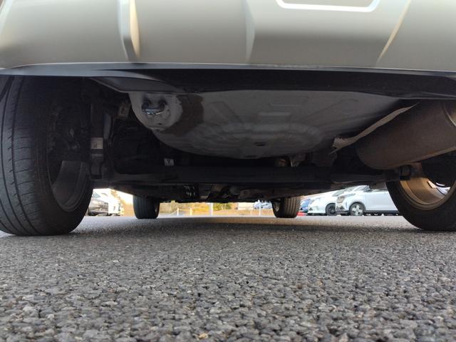 キックス Ｘ　パーキングセンサー　ブルートゥースオーディオ　フロントカメラ　Ｒレール　ＶＤＣ　追従クルコン　スマートキー　ＤＶＤ再生　ＬＥＤヘッド　レーンアシスト　パワーステアリング　禁煙車　盗難防止システム　ナビ（15枚目）