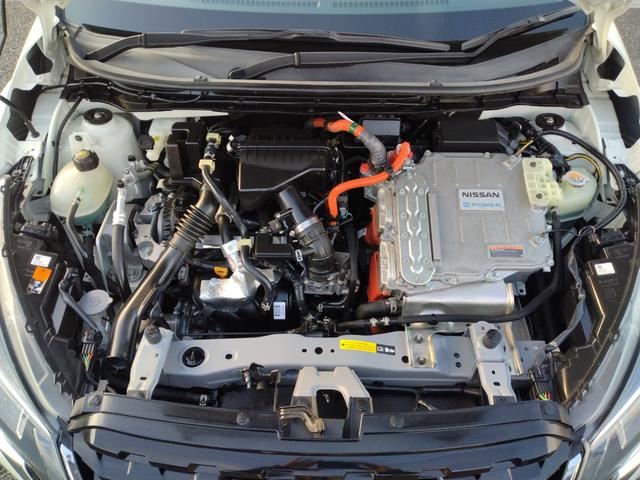 キックス Ｘ　パーキングセンサー　ブルートゥースオーディオ　フロントカメラ　Ｒレール　ＶＤＣ　追従クルコン　スマートキー　ＤＶＤ再生　ＬＥＤヘッド　レーンアシスト　パワーステアリング　禁煙車　盗難防止システム　ナビ（17枚目）