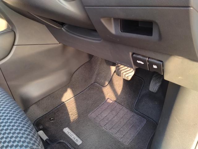 キックス Ｘ　パーキングセンサー　ブルートゥースオーディオ　フロントカメラ　Ｒレール　ＶＤＣ　追従クルコン　スマートキー　ＤＶＤ再生　ＬＥＤヘッド　レーンアシスト　パワーステアリング　禁煙車　盗難防止システム　ナビ（49枚目）