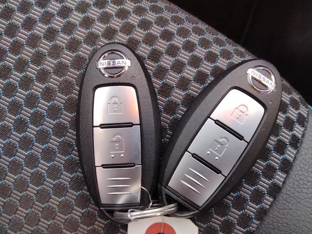 キックス Ｘ　パーキングセンサー　ブルートゥースオーディオ　フロントカメラ　Ｒレール　ＶＤＣ　追従クルコン　スマートキー　ＤＶＤ再生　ＬＥＤヘッド　レーンアシスト　パワーステアリング　禁煙車　盗難防止システム　ナビ（79枚目）