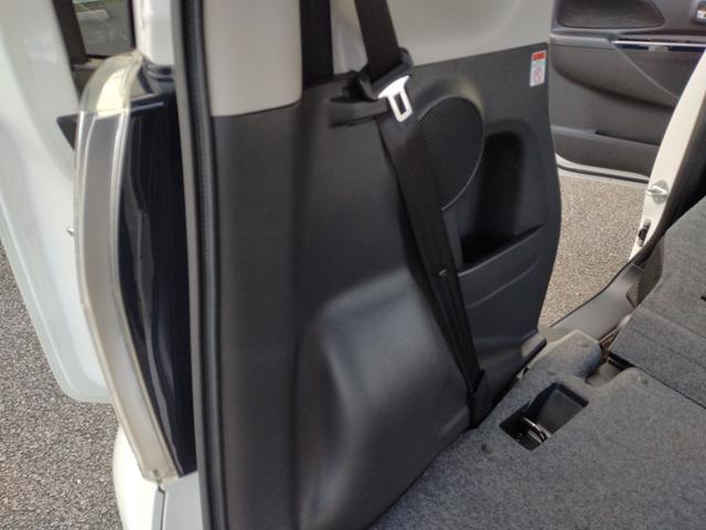 デイズルークス ハイウェイスター X Vセレクション アラウンドビュモニター サーキュレーターファン ロールシェイド 衝突軽減ブレーキ 両側PWスライドドア メーカー純正ナビ地デジ DVD再生 Bluetoothオーディオ CD録音 定期点検記録簿 禁煙(36枚目)