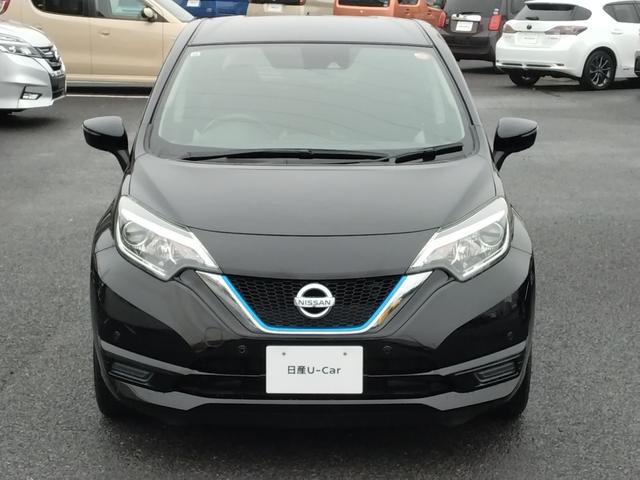 ノート e-パワー X アダプティブクルーズ クリソナ レーンキープ エマジェンシーブレーキ アイドリングストップ 衝突安全ボディ 運転席助手席エアバック 横滑防止装置 ETC車載器 オートハイビーム AUTOエアコン 禁煙(7枚目)