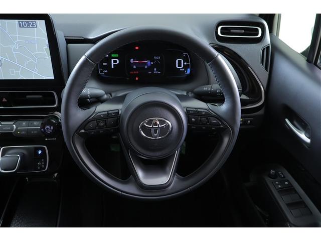 アクア Ｇ　ＶＳＣ　衝突軽減ブレーキ　メモリナビ　バックモニター　ＬＥＤ　クルーズコントロール　スマートキー　ＥＴＣ車載器　ＡＣ１００Ｖ　ドライブレコーダー　ナビ　パワーウィンドウ　イモビライザー　オートエアコン（10枚目）