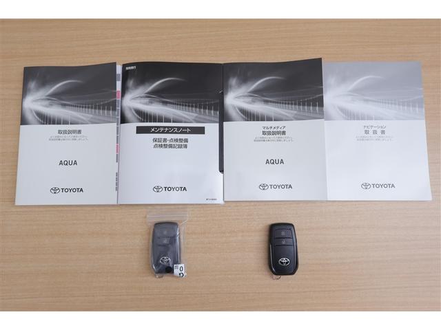 アクア Ｇ　ＶＳＣ　衝突軽減ブレーキ　メモリナビ　バックモニター　ＬＥＤ　クルーズコントロール　スマートキー　ＥＴＣ車載器　ＡＣ１００Ｖ　ドライブレコーダー　ナビ　パワーウィンドウ　イモビライザー　オートエアコン（20枚目）
