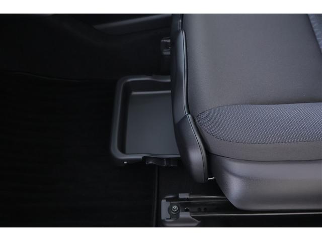 アクア Ｇ　ＶＳＣ　衝突軽減ブレーキ　メモリナビ　バックモニター　ＬＥＤ　クルーズコントロール　スマートキー　ＥＴＣ車載器　ＡＣ１００Ｖ　ドライブレコーダー　ナビ　パワーウィンドウ　イモビライザー　オートエアコン（32枚目）