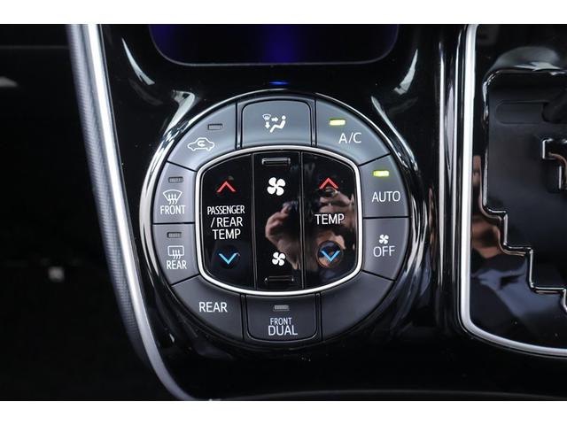 ヴォクシー ＺＳ　煌　１オーナー　セキュリティー　点検記録簿　スマートキー＆プッシュスタート　Ｗエアコン　ＬＥＤヘッド　４ＷＤ車　横滑り防止　バックモニター　オートエアコン　ナビＴＶ　アイドリングストップ　ＤＶＤ再生（8枚目）