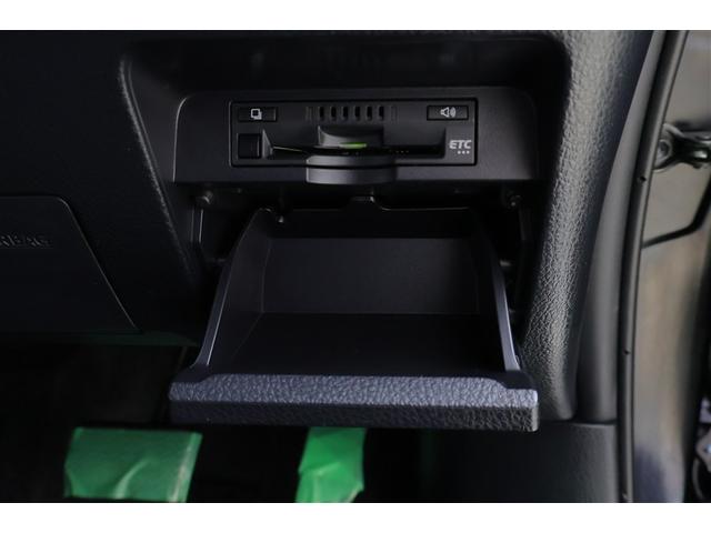 ヴォクシー ＺＳ　煌　１オーナー　セキュリティー　点検記録簿　スマートキー＆プッシュスタート　Ｗエアコン　ＬＥＤヘッド　４ＷＤ車　横滑り防止　バックモニター　オートエアコン　ナビＴＶ　アイドリングストップ　ＤＶＤ再生（14枚目）