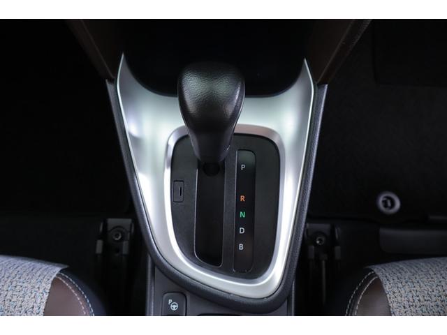 ヤリスクロス ハイブリッドZ クルーズC 横滑防止装置 リアカメラ LEDライト メモリーナビゲーション 点検記録簿 盗難防止装置 電動シート ドライブレコーダー AW キーレス スマートキー ABS ナビ 4WD ETC(8枚目)