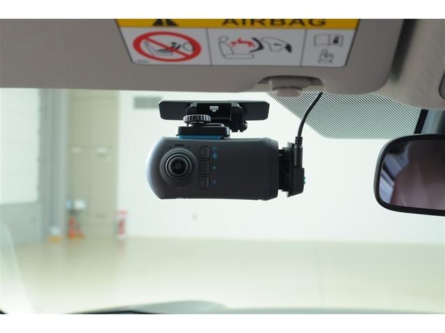 ヤリスクロス ハイブリッドZ クルーズC 横滑防止装置 リアカメラ LEDライト メモリーナビゲーション 点検記録簿 盗難防止装置 電動シート ドライブレコーダー AW キーレス スマートキー ABS ナビ 4WD ETC(14枚目)