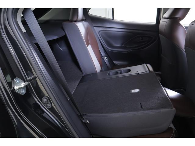 ヤリスクロス ハイブリッドZ クルーズC 横滑防止装置 リアカメラ LEDライト メモリーナビゲーション 点検記録簿 盗難防止装置 電動シート ドライブレコーダー AW キーレス スマートキー ABS ナビ 4WD ETC(17枚目)