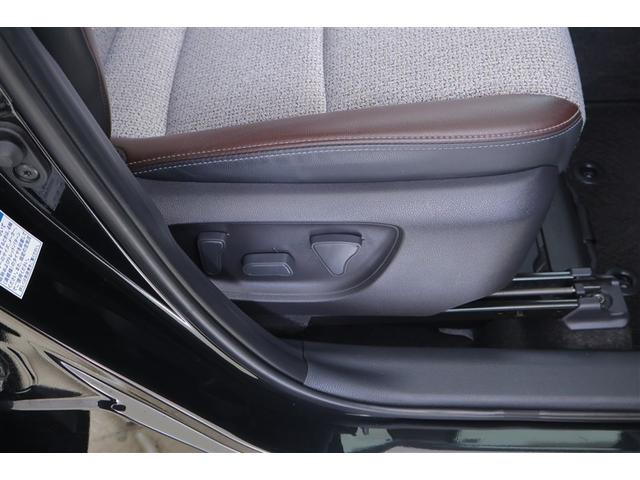 ヤリスクロス ハイブリッドZ クルーズC 横滑防止装置 リアカメラ LEDライト メモリーナビゲーション 点検記録簿 盗難防止装置 電動シート ドライブレコーダー AW キーレス スマートキー ABS ナビ 4WD ETC(31枚目)