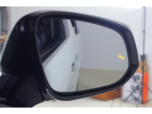 ヴェルファイアハイブリッド ＺＲ　Ｇエディション　地上デジタル　ミュージックプレイヤー接続可　横滑り防止機能　１００Ｖ　ＬＥＤ　ドラレコ付き　記録簿付　ナビ＆ＴＶ　Ｗエアコン　スマキー　メモリーナビ　電動シート　盗難防止装置　３列シート　ＤＶＤ再生（26枚目）