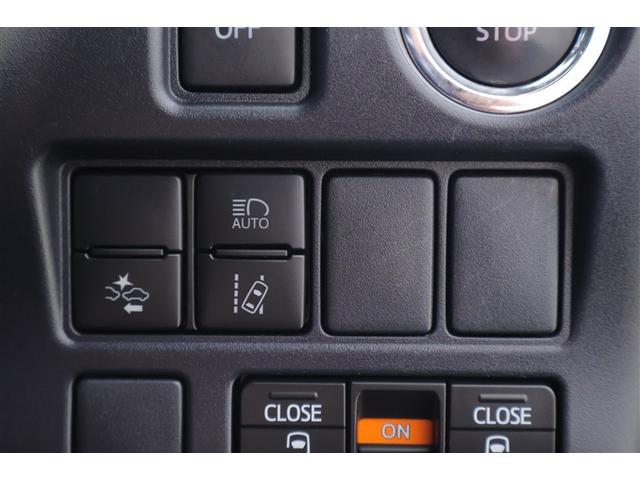 ヴォクシー ＺＳ　煌　地上デジタル　ＴＳＳ　両側パワードア　アイドリングストップ車　パワーウィンド　横滑防止　整備記録簿　ＤＶＤ可　盗難防止装置　スマートエントリー　Ｂカメラ　ＬＥＤヘッドライト　メモリーナビ　３列シート（12枚目）