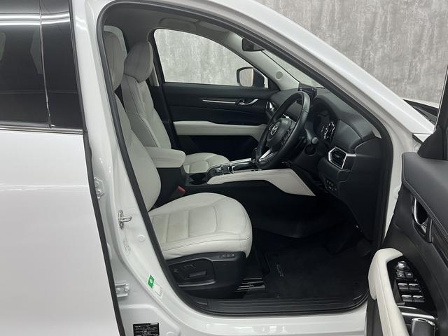 ＣＸ－５ ＸＤ　Ｌパッケージ　純正マツダコネクトナビ　フルセグＴＶ　ＥＴＣ　バンズフリーパワーリアゲート　全方位ビューモニター　マツダレーダークルーズコントロール　ヘッドアップディスプレイ　ブラインドスポットモニター（7枚目）