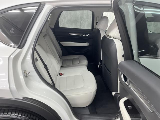 ＣＸ－５ ＸＤ　Ｌパッケージ　純正マツダコネクトナビ　フルセグＴＶ　ＥＴＣ　バンズフリーパワーリアゲート　全方位ビューモニター　マツダレーダークルーズコントロール　ヘッドアップディスプレイ　ブラインドスポットモニター（8枚目）