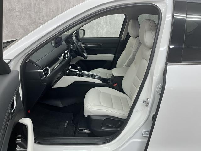ＣＸ－５ ＸＤ　Ｌパッケージ　純正マツダコネクトナビ　フルセグＴＶ　ＥＴＣ　バンズフリーパワーリアゲート　全方位ビューモニター　マツダレーダークルーズコントロール　ヘッドアップディスプレイ　ブラインドスポットモニター（14枚目）