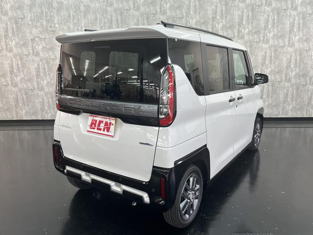 デリカミニ G プレミアム リミテッドエディション 純正ディスプレイオーディオ アラウンドビューモニター FCM 両側ハンズフリーオートスライドドア クルーズコントロール マイパイロット ステアリングヒーター ダウンヒルアシスト シートヒーター ESC(5枚目)