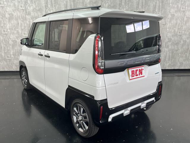 デリカミニ G プレミアム リミテッドエディション 純正ディスプレイオーディオ アラウンドビューモニター FCM 両側ハンズフリーオートスライドドア クルーズコントロール マイパイロット ステアリングヒーター ダウンヒルアシスト シートヒーター ESC(6枚目)