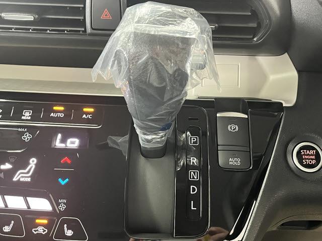 デリカミニ G プレミアム リミテッドエディション 純正ディスプレイオーディオ アラウンドビューモニター FCM 両側ハンズフリーオートスライドドア クルーズコントロール マイパイロット ステアリングヒーター ダウンヒルアシスト シートヒーター ESC(16枚目)