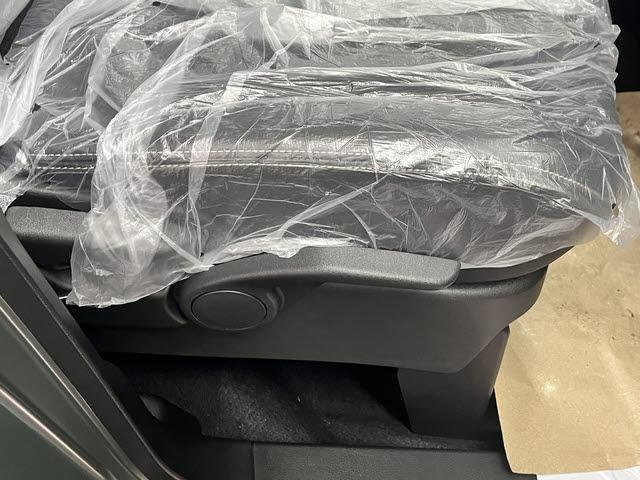 デリカミニ G プレミアム リミテッドエディション 純正ディスプレイオーディオ アラウンドビューモニター 両側ハンズフリーオートスライドドア FCM マイパイロット クルーズコントロール ステアリングヒーター シートヒーター LEDヘッドライト ESC(24枚目)