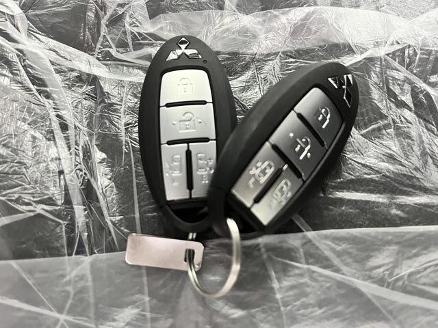 デリカミニ G プレミアム リミテッドエディション 純正ディスプレイオーディオ アラウンドビューモニター 両側ハンズフリーオートスライドドア FCM マイパイロット クルーズコントロール ステアリングヒーター シートヒーター LEDヘッドライト ESC(26枚目)