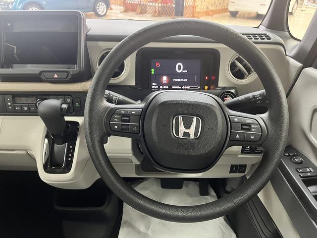 N-BOX ベースグレード ホンダセンシング CMBS 両側パワースライドドア クルーズコントロール 前席シートヒーター アイドリングストップ オートリトラミラー パーキングセンサー オートハイビーム レーンキープアシスト(15枚目)