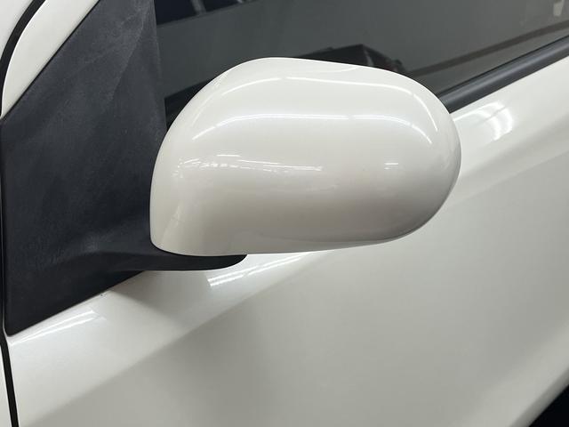 ノート １５Ｇ　社外ナビ　ワンセグＴＶ　ＥＴＣ　バックカメラ　ドライブレコーダー　オートライト　フォグランプ　コーナーセンサー　シートバックテーブル　シートリフター　Ｂｌｕｅｔｏｏｔｈ　前席アームレスト（25枚目）