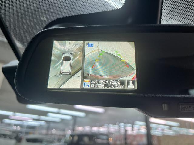 ノート メダリスト　純正ナビフルセグＴＶ　ＥＴＣ　アラウンドビューモニター　エマージェンシーブレーキ　アイドリングストップ　ＬＥＤヘッドライト　ドライブレコーダー　レーンアシスト　フォグランプ　ＥＳＣ　オートライト（10枚目）