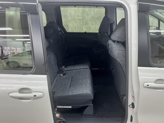 シエンタ Ｚ　ディスプレイオーディオプラス　フルセグＴＶ　ビルドインＥＴＣ２．０　パノラミックビューモニター　両側ハンズフリーオートスライドドア　プリクラッシュセーフティ　前方後方ドライブレコーダー　シートヒーター（8枚目）