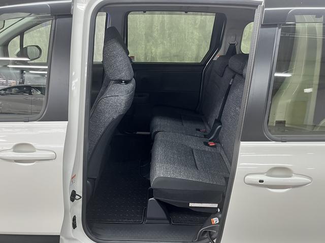 シエンタ Ｚ　ディスプレイオーディオプラス　フルセグＴＶ　ビルドインＥＴＣ２．０　パノラミックビューモニター　両側ハンズフリーオートスライドドア　プリクラッシュセーフティ　前方後方ドライブレコーダー　シートヒーター（13枚目）