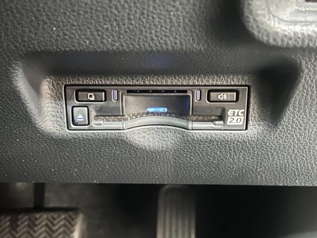 シエンタ Ｚ　ディスプレイオーディオプラス　フルセグＴＶ　ビルドインＥＴＣ２．０　パノラミックビューモニター　両側ハンズフリーオートスライドドア　プリクラッシュセーフティ　前方後方ドライブレコーダー　シートヒーター（19枚目）