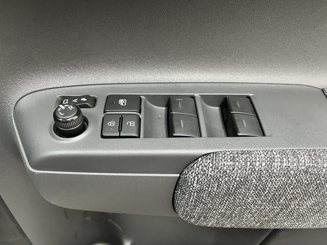 シエンタ Ｚ　ディスプレイオーディオプラス　フルセグＴＶ　ビルドインＥＴＣ２．０　パノラミックビューモニター　両側ハンズフリーオートスライドドア　プリクラッシュセーフティ　前方後方ドライブレコーダー　シートヒーター（24枚目）