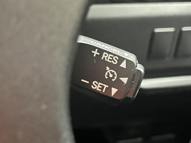 エスティマ アエラス　プレミアムエディション　純正ナビ　フルセグＴＶ　ＥＴＣ　バックカメラ　両側パワースライドドア　クルーズコントロール　ＨＩＤヘッドライト　ドライブレコーダー　ハーフレザーシート　ＥＳＣ　Ｂｌｕｅｔｏｏｔｈ　スマートキー（11枚目）