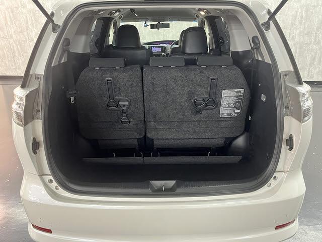 エスティマ アエラス　プレミアムエディション　純正ナビ　フルセグＴＶ　ＥＴＣ　バックカメラ　両側パワースライドドア　クルーズコントロール　ＨＩＤヘッドライト　ドライブレコーダー　ハーフレザーシート　ＥＳＣ　Ｂｌｕｅｔｏｏｔｈ　スマートキー（18枚目）