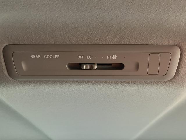 エスティマ アエラス　プレミアムエディション　純正ナビ　フルセグＴＶ　ＥＴＣ　バックカメラ　両側パワースライドドア　クルーズコントロール　ＨＩＤヘッドライト　ドライブレコーダー　ハーフレザーシート　ＥＳＣ　Ｂｌｕｅｔｏｏｔｈ　スマートキー（20枚目）