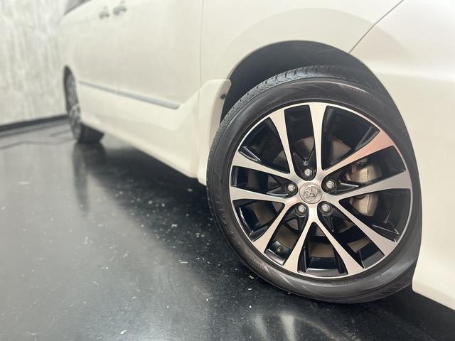 エスティマ アエラス　プレミアムエディション　純正ナビ　フルセグＴＶ　ＥＴＣ　バックカメラ　両側パワースライドドア　クルーズコントロール　ＨＩＤヘッドライト　ドライブレコーダー　ハーフレザーシート　ＥＳＣ　Ｂｌｕｅｔｏｏｔｈ　スマートキー（27枚目）