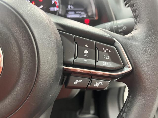 ＭＡＺＤＡ２ １５スポルト　純正マツダコネクトナビ　フルセグＴＶ　ＥＴＣ　純正ブラックルーフラッピング　アラウンドビューモニター　ＳＣＢＳ　クルーズコントロール　ＬＥＤヘッドライト　ＨＵＤ　ブラインドスポットモニター　ＥＳＣ（21枚目）