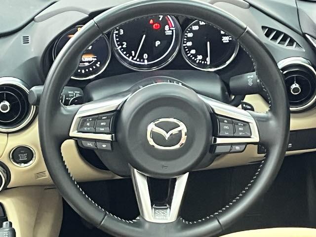 ロードスター Ｓレザーパッケージ　Ｖセレクション　純正マツダコネクトナビ　フルセグＴＶ　ＥＴＣ　バックカメラ　スマートブレーキサポート　ウィンドディフレクター　ＢＯＳＥサウンドシステム　本革シート　シートヒーター　ＥＳＣ　クリアランスソナー（15枚目）