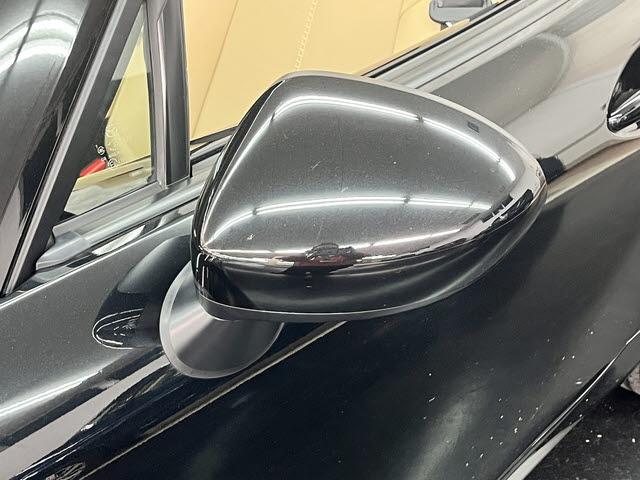 ロードスター Ｓレザーパッケージ　Ｖセレクション　純正マツダコネクトナビ　フルセグＴＶ　ＥＴＣ　バックカメラ　スマートブレーキサポート　ウィンドディフレクター　ＢＯＳＥサウンドシステム　本革シート　シートヒーター　ＥＳＣ　クリアランスソナー（25枚目）