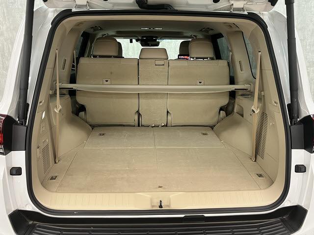 ランドクルーザー ＺＸ　トヨタセーフティセンス　パワーバックドア　１２．３インチ純正ナビ　フルセグＴＶ　Ｂｌｕｅｔｏｏｔｈ　パノラミックビューモニター　ステアリングリモコン　ＪＢＬサウンドシステム（21枚目）