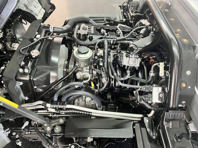 ダイナトラック キャブオーバー＿１．２５ｔ　社外ナビ　フルセグＴＶ　ＥＴＣ２．０　ヒーテッドドアミラー　キーレスエントリー　電動格納ドアミラー　三方開　フォグランプ　Ｂｌｕｅｔｏｏｔｈ　集中ドアロック　ＬＥＤルームライト　ライトレベライザー（28枚目）