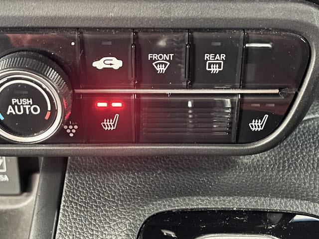 N-BOXカスタム Lターボ_ホンダセンシング ホンダセンシング 純正メモリーナビ フルセグTV ETC バックモニター 両側パワースライドドア CMBS シートヒーター クルーズコントロール LEDヘッドライト 前方後方ドライブレコーダー(14枚目)