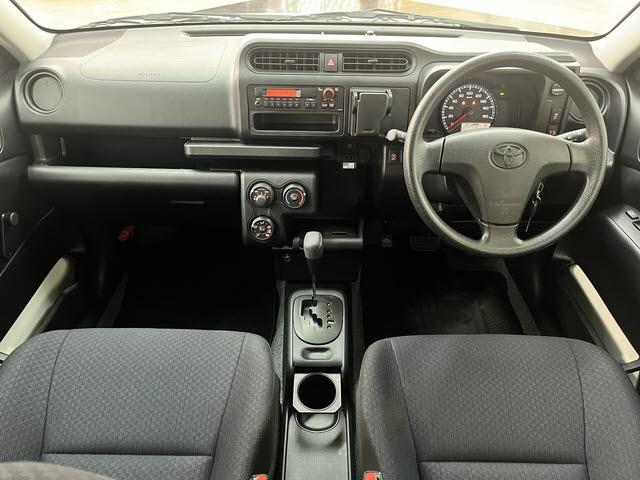 プロボックス DXコンフォート 純正ラジオデッキ プリクラッシュセーフティ アイドリングストップ LDA AHB ESC キーレスエントリー 100V電源 オートライト USBポート ハロゲンヘッドライト 電動ドアミラー(6枚目)