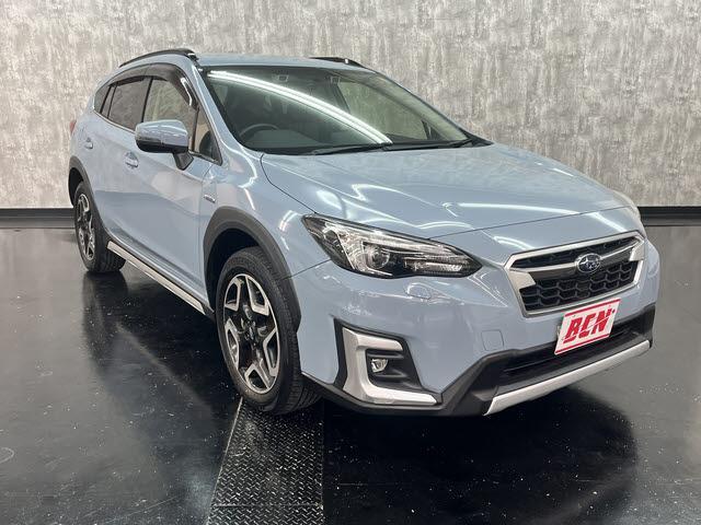 ＸＶ アドバンス　ＡＷＤ　純正ナビ　フルセグＴＶ　ＥＴＣ２．０　バックカメラ　アイサイト　ＬＥＤヘッドライト　ルーフレール　クルーズコントロール　プッシュスタート　キーフリー　ＥＳＣ　パワーシート（5枚目）