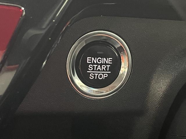 ステップワゴンスパーダ スパーダ　ホンダセンシング　両側パワースライドドア　純正ナビ　わくわくゲート　パドルシフト　ビルドインＥＴＣ　ＣＭＢＳ　フルセグＴＶ　アイドリングストップ　ＥＳＣ　プッシュスタート　バックカメラ（40枚目）