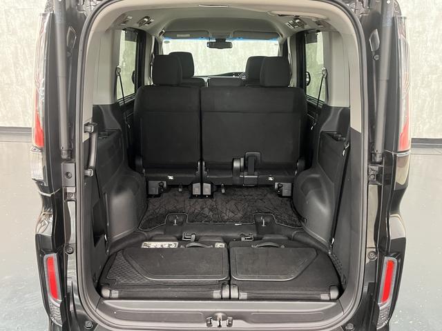 ステップワゴンスパーダ スパーダ　ホンダセンシング　両側パワースライドドア　純正ナビ　わくわくゲート　パドルシフト　ビルドインＥＴＣ　ＣＭＢＳ　フルセグＴＶ　アイドリングストップ　ＥＳＣ　プッシュスタート　バックカメラ（42枚目）