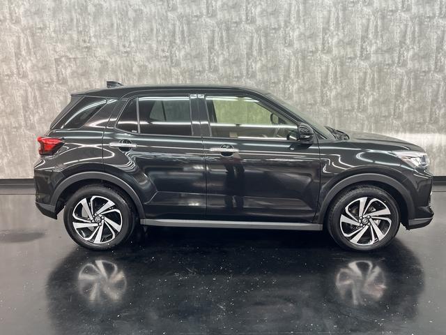 ライズ Ｚ　純正９インチディスプレイオーディオ　フルセグＴＶ　バックカメラ　プリクラッシュセーフティ　シートヒーター　アイドリングストップ　パーキングセンサー　プッシュスタート（34枚目）