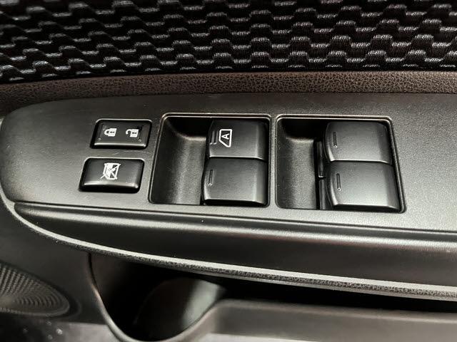 ノート X DIG-S 純正ナビ ワンセグTV ETC バックカメラ アイドリングストップ プッシュスタート キーフリー ライトレベライザー 電動格納ドアミラー シートリフター ECOモード(26枚目)