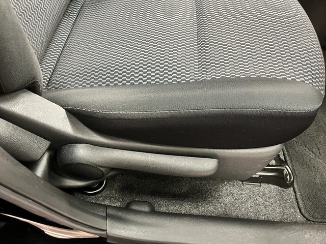 ノート X DIG-S 純正ナビ ワンセグTV ETC バックカメラ アイドリングストップ プッシュスタート キーフリー ライトレベライザー 電動格納ドアミラー シートリフター ECOモード(41枚目)